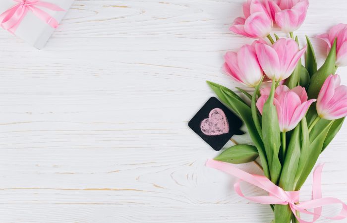tulip-flower-bouquet-wallpaper-3554x1999-3447_53