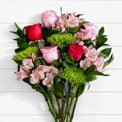 Special Frills SendFlowers To Pakistan