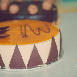 COFFEE CARAMEL PREMIUM CAKE - sendflowers.pk