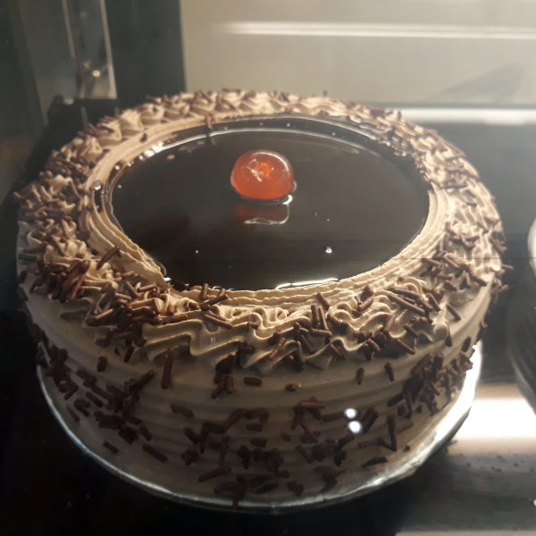 Chocolate Cake 2 Pounds - SendFlowers.pk