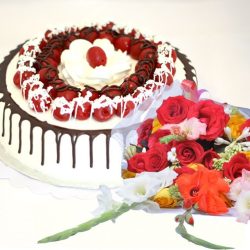 Happy Delight Cake - SendFlowers.Pk