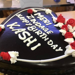 Heart Shape Chocolate Cake 2LBS - SendFlowers.pk