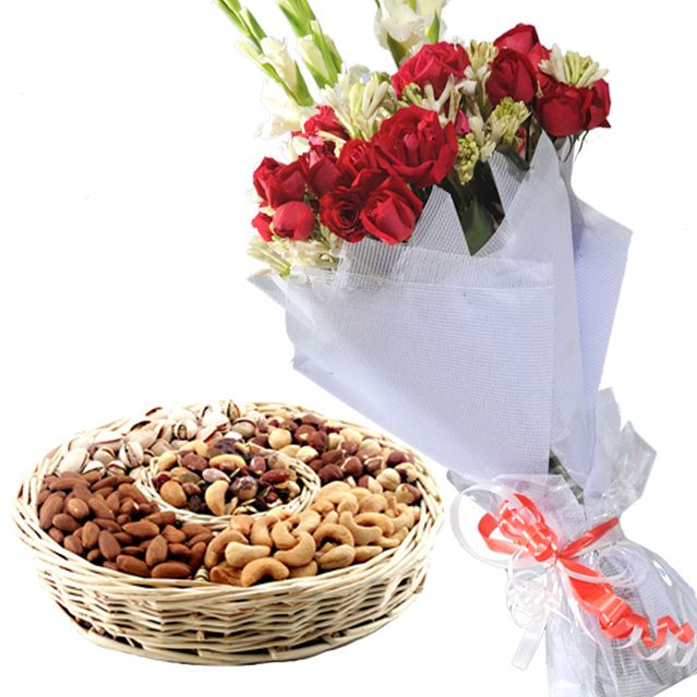 Dry Fruit with Bouquet - SendFlowers.PK