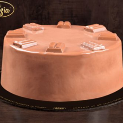Cadbury Dairy Milk Cake 2.5LBS - SendFlowers.pk