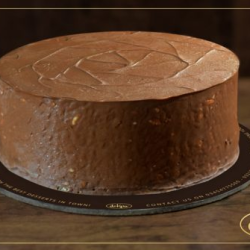 Ferrero Classic Cake 2.5LBS - SendFlowers.pk
