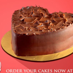 Heart Shape Chocolate Cake 2.5LBS - SendFlowers.pk