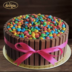 Special MM Cake 3LBS - SendFlowers.pk