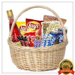 Large Foodie Basket - SendFlowers.pk