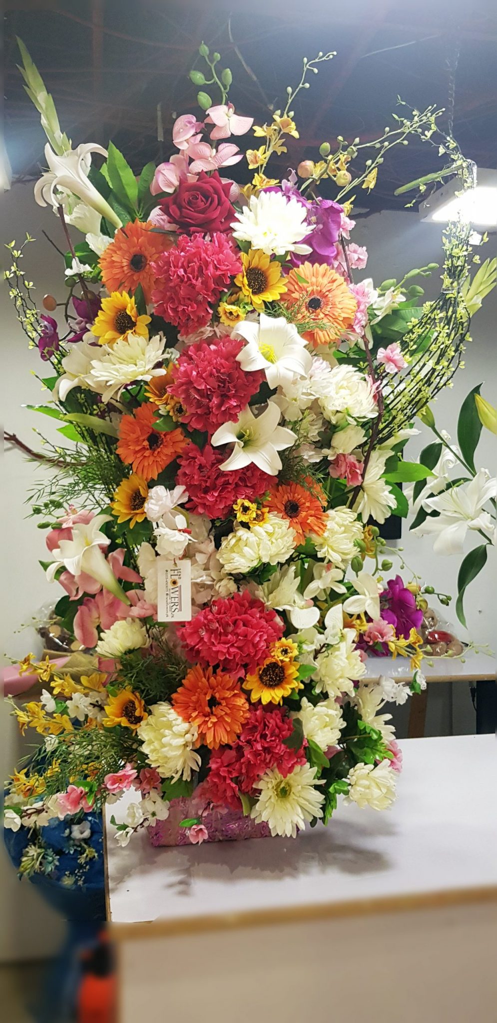 Big Artificial Flowers Arrangements - Artificial Flower Delivery Pakistan