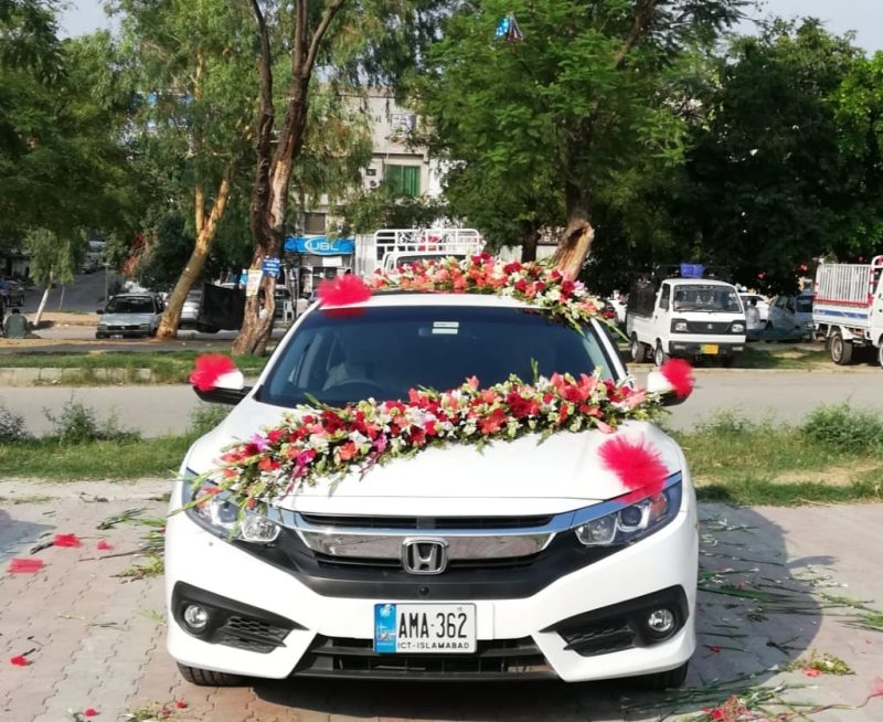 Honda Car Decoration - SendFlowers.pk