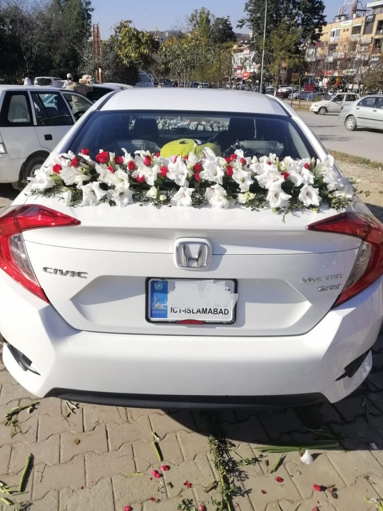 Honda Civic Decoration 2 - SendFlowers.pk