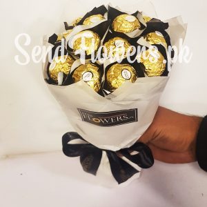 Ferrero Rochr Bouquet Delivery Pakistan_sendflowers.pk