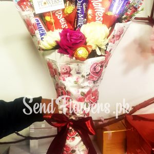 chocolate bouquet delivery Pakistan_SendFlowers.pk