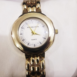 Delivery of Watch for Your Love on Eid in Pakistan