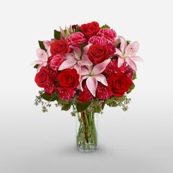 Delivery of Romance of Pink & Red in Pakistan