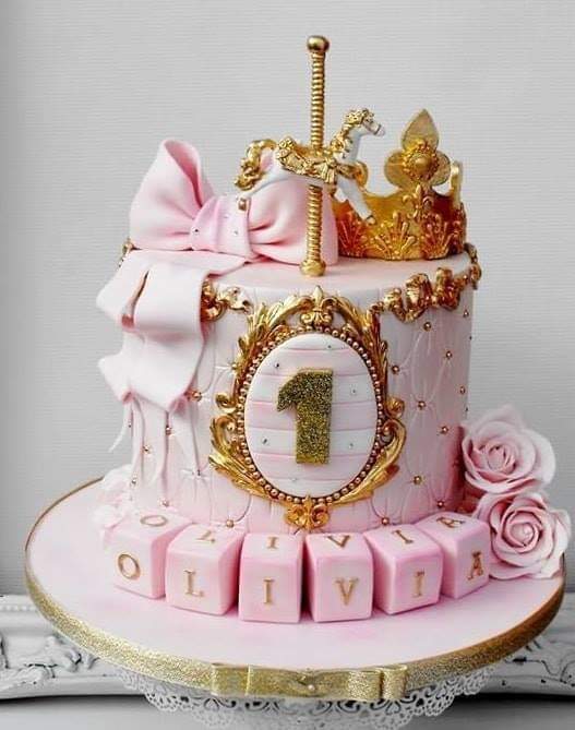 Pink & Gold Love Cake - Delivery of Cakes in Lahore | SendFlowers.pk