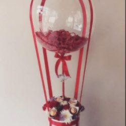 flowers with balloon box delivery in Islamabad, Lahore Pakistan