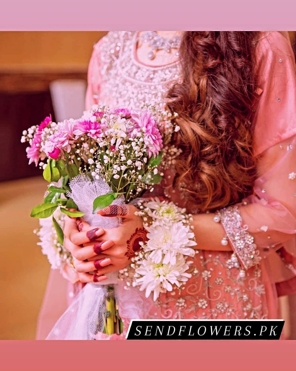 Bridal Bouquet and Flower Gajras - sendflowers.pk