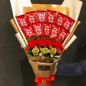 KitKat Chocolate Bouquet with Love