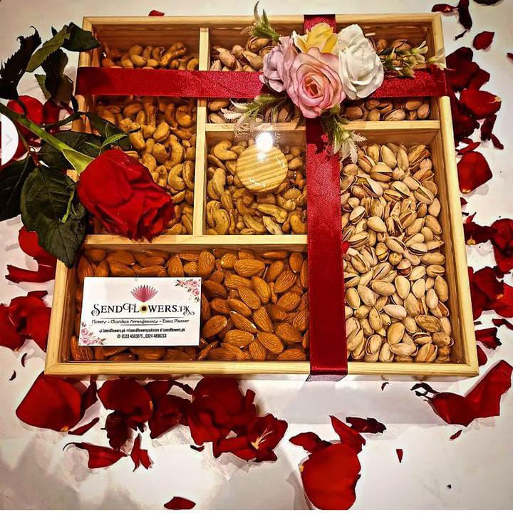 Festive dry fruit gift boxes with beautiful packaging on Craiyon-hdcinema.vn