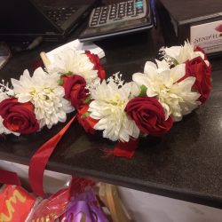 Premium Artificial Gajra White & Red