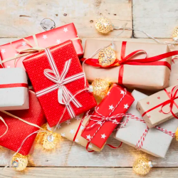 15 Surprise Boxes For Her - Gift for her - express delivery - Sendflowers.pk