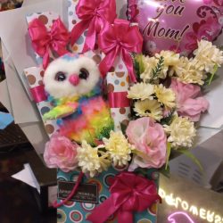 Best Gift - Sendflowers.pk