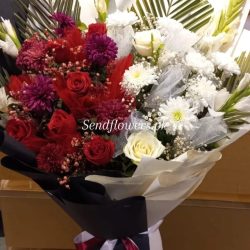 Best Valentine Flowers Delivery Lahore - SendFlowers.pk