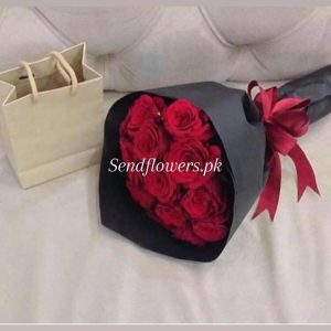 Valentine Day Flower Delivery - SendFlowers.pk