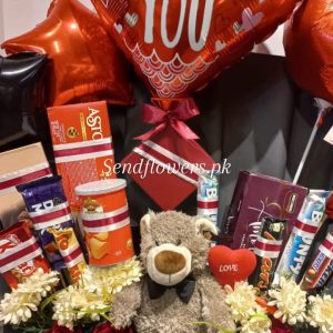 Valentine Gifts Delivery in Lahore - SendFlowers.pk