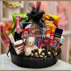 Valentine Gifts to Pakistan - SendFlowers.pk