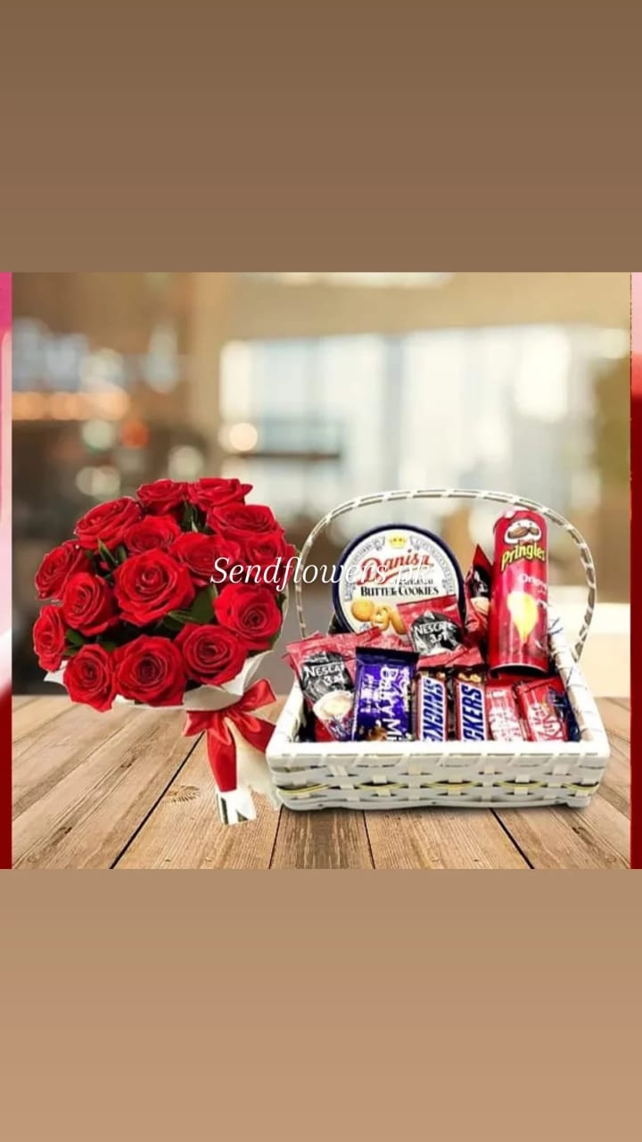 Valentine's Day Gifts Pakistan - SendFlowers.pk