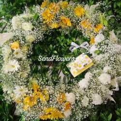 Condolence Flower Lahore - SendFlowers.pk