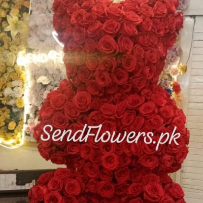 Flower Gift for Valentine Pakistan - SendFlowers.pk