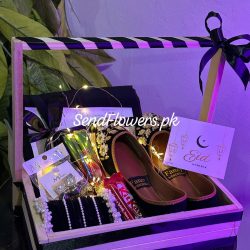 Eid Gifts for Women Lahore - SendFlowers.pk