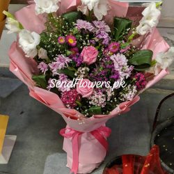 Mother's Day Flowers Bouquet Faisalabad - SendFlowers.pk