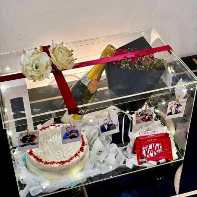 Valentine's Day Gift Boxes Lahore - SendFlowers.pk