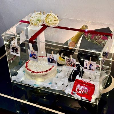 Valentine's Day Gift Boxes Lahore - SendFlowers.pk