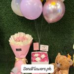 Couple Gift Combo Lahore - SendFlowers.pk