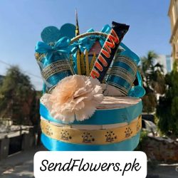 Eid surprise for her Lahore - SendFlowers.pk