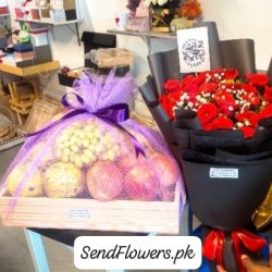 Fruit Basket with Flowers Bouquet Lahore - SendFlowers.pk