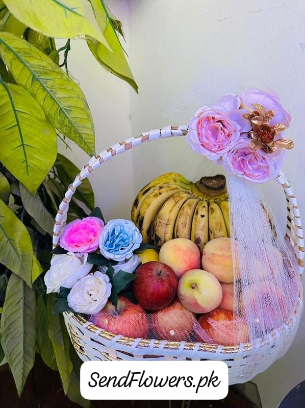 Seasonal Fruit Basket for Mom Fruit Basket for Mom Lahore - SendFlowers.pk