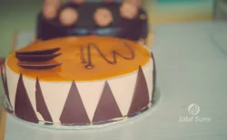 COFFEE CARAMEL PREMIUM CAKE - sendflowers.pk