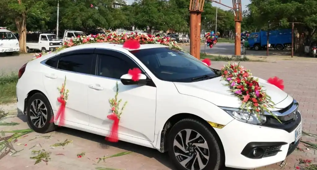 Car Decoration at Home - SendFlowers.pk