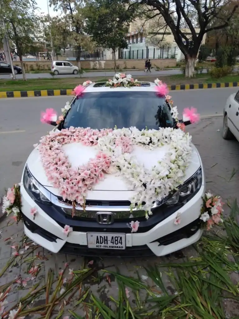 Toyota Car Decoration - SendFlowers.pk