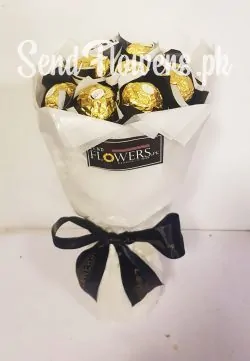 Ferrero Rochr Bouquet Delivery Pakistan_sendflowers.pk