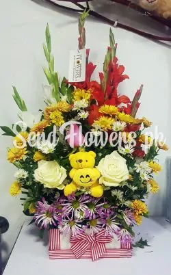 flower box delivery in Lahore