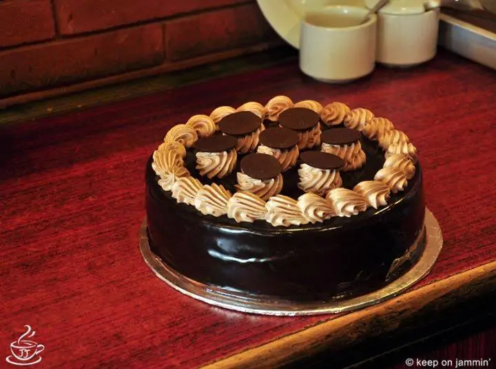 Delivery of I Love Tobler Cake in Pakistan