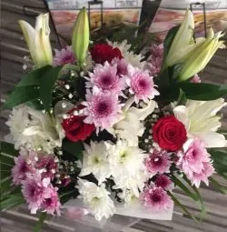 Send Flowers in Pakistan - SendFlowers.pk