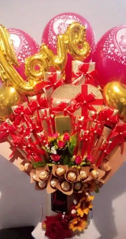 Send Chocolate Box Pakistan - SendFlowers.pk